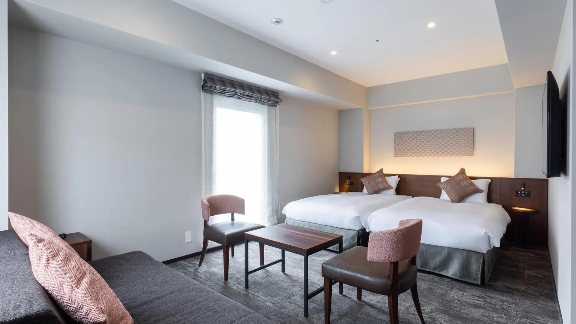 Tokyu Stay Osaka Hommachi Hotel